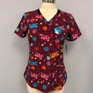 NWT Dickies Scrub Top S Happy Hippie Purple Scrubs Love & Peace Nurse Medical